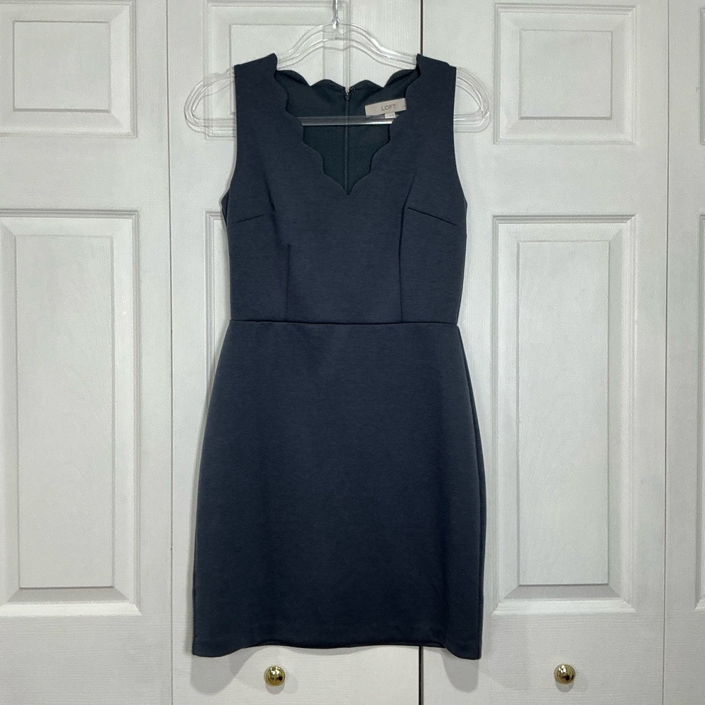 🩷 Loft Gray Sleeveless Dress with Scalloped Neckline - 2 Petite (00866)